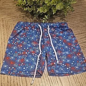 Boys 4th of July shorts size 6-7T